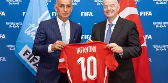 TFF Başkanı Hacıosmanoğlu, FIFA Başkanı Infantino ile görüştü