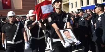 KASTAMONU'da şehit polis memuru için tören; yaralı arkadaşı da katıldı (VİDEO EKLENDİ)