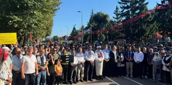 İsmail Heniyye için Sakarya'da yürüyüş düzenlendi