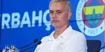 Jose Mourinho, Şampiyonlar Ligi hasreti 16 yıla çıkan Fenerbahçe'de bir ilki yaşadı