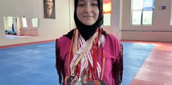 Balkan Şampiyonu Buğlem Sümeyye Akkafa, Wushu Kung Fu'da Dünya Şampiyonluğu Hedefliyor