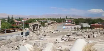 Tyana Antik Kenti'nde Sekizgen Planlı Kilise Bulundu