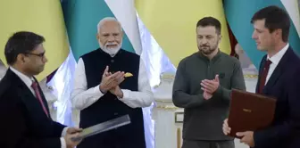 Hindistan Başbakanı Narendra Modi, Ukrayna Devlet Başkanı Vladimir Zelenskiy ile Görüştü