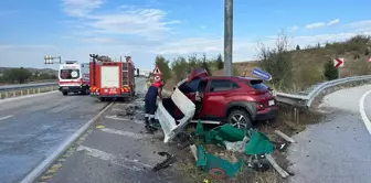 Çorum'un Sungurlu ilçesinde otomobil kaza yaptı