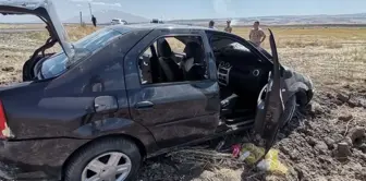 Muş'ta tarlaya devrilen otomobilin sürücüsü hayatını kaybetti