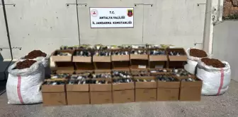 Antalya'da Jandarma Operasyonunda Bin 45 Kilogram Kıyılmış Tütün Ele Geçirildi