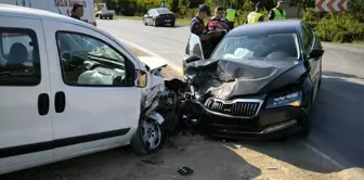 İznik'te trafik kazası: İznik Kaymakamı dahil 4 kişi yaralandı