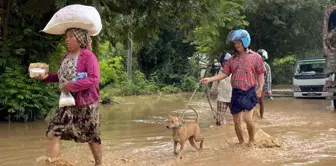 Myanmar'da Sel ve Toprak Kaymaları: 74 Ölü, Arama Kurtarma Devam Ediyor