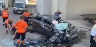 Konya'da Köprülü Üst Geçitten Düşen Araçta Sürücü Hayatını Kaybetti