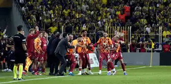 Fenerbahçe 0-2 Galatasaray: Derbi Heyecanı İlk Yarıda Sona Erdi