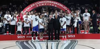 1 sayı farkla şampiyon! 37. Cumhurbaşkanlığı Kupası Anadolu Efes'in