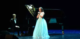 Ekaterina Shelehova İstanbul'da Konser Verdi