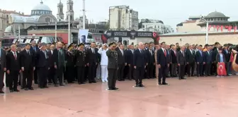 Taksim'de İstanbul'un düşman işgalinden kurtuluşunun 101. yıldönümü törenle kutlandı