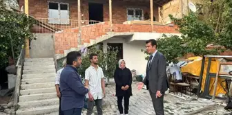 Kaymakam Köksal, Yangında Evi Yanan Aileyi Ziyaret Etti