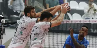 Voleybolda Alanya Belediyespor'dan Zorlu Galibiyet