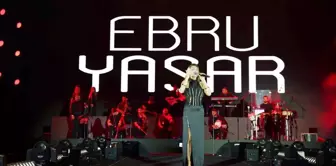 Ebru Yaşar Diyarbakır konserinde izleyici rekoru kırdı