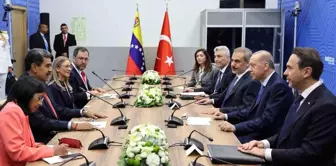 Cumhurbaşkanı Erdoğan, Venezuela Devlet Başkanı Maduro ile görüştü