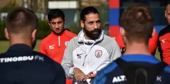 Altınordu Teknik Direktörü Olcay Şahan, Fethiyespor Maçı İçin Galibiyet Hedefliyor