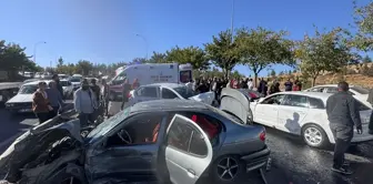 Şanlıurfa'da Zincirleme Trafik Kazası: 7 Yaralı