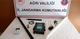 Ağrı'da Kaçak Kazı Yapan 4 Kişi Yakalandı