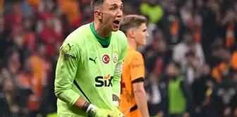 Muslera Galatasaray'dan ayrılıyor mu?