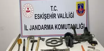 Eskişehir'de İzinsiz Kazı ve Uyuşturucu Operasyonu: 6 Şüpheli Yakalandı