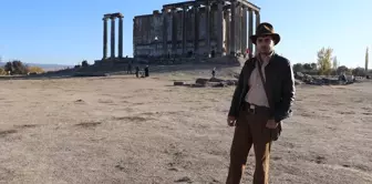 Arkeolog Ege Özcebe, 'Indiana Jones' İlhamıyla Aizanoi'de Görev Yapıyor