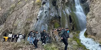 Hakkari'de Gençlik Kampı: Tarih ve Doğanın Keşfi