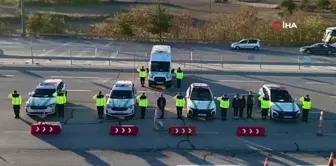 Edirne jandarması yeni teslim aldığı 11 araç, 2 motosiklet ve yeni atanan 81 otoyol personeli ile görev başında