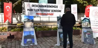 Artvin'de 'Orta Çağ'dan Günümüze Mabetler' Fotoğraf Sergisi Açıldı