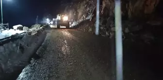 Giresun'da Heyelan Sonrası Kapalı Yol Ulaşıma Açıldı