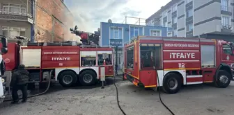 Samsun'da İki Katlı Evde Yangın Çıktı