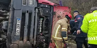 Bursa'da Kimyasal Madde Yüklü Tanker Devrildi, Sürücü Hayatını Kaybetti