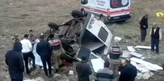 Gaziantep'te Minibüs Kazası: 1 Ölü, 3 Yaralı