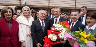 CHP Genel Başkanı Özgür Özel, Bilecik Mülakatı'nın Yapıldığı İstasyon Binasını Ziyaret Etti