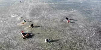 Kars Çıldır Gölü'nde Atlı Kızak Seferleri Başladı