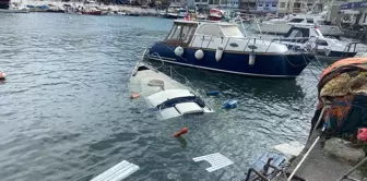 Çanakkale'de Sağanak Nedeniyle Tekne Battı