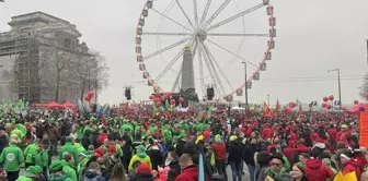 Belçika'da Çalışanlardan Yeni Hükümete Protesto