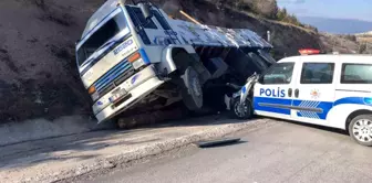 Burdur-Antalya kara yolunda zincirleme kaza: 6 yaralı