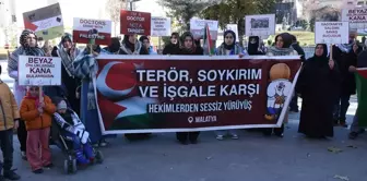 Malatya'da Sağlık Çalışanları İsrail Saldırılarını Protesto Etti