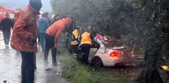 Bursa'da Tanker ile Otomobil Kafa Kafaya Çarpıştı: Muhtar Hayatını Kaybetti