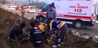 Kayseri'de Otomobil ile Sepetli Motosiklet Çarpıştı: 4 Yaralı