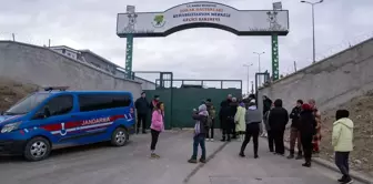 Mamak'ta Hayvan Katliamı İddiaları Üzerine Protesto