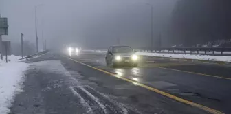 Bolu Dağı'nda Kar Yağışı Başladı, Ulaşımda Önlemler Alındı