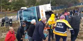 Isparta'da yolcu otobüsü devrildi: 1 ölü, 24 yaralı