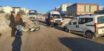 Adıyaman'da Trafik Kazası: İki Yaralı