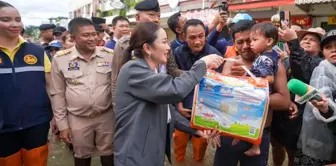 Tayland'daki Sel Felaketinde Can Kaybı 37'ye Yükseldi