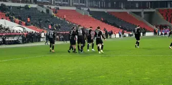 Gaziantep FK, 52 Orduspor'u 2-0 Geçerek Gruplara Yükseldi