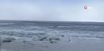 Çıldır Gölü'nde Kutupları Aratmayan Manzaralar