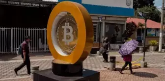 El Salvador Bitcoin planında değişikliğe gidiyor